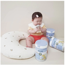 Pillow For Baby Cherry Embroidery Soft Nursing Newborn Baby Head Cushion Crib Bumper Moon Shape Decorative Breastfeeding Pillow